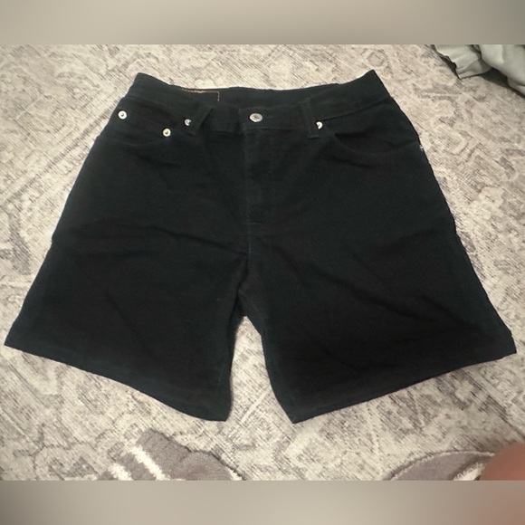 Levi's Black Jean Shorts for Women - Picture 2 of 2